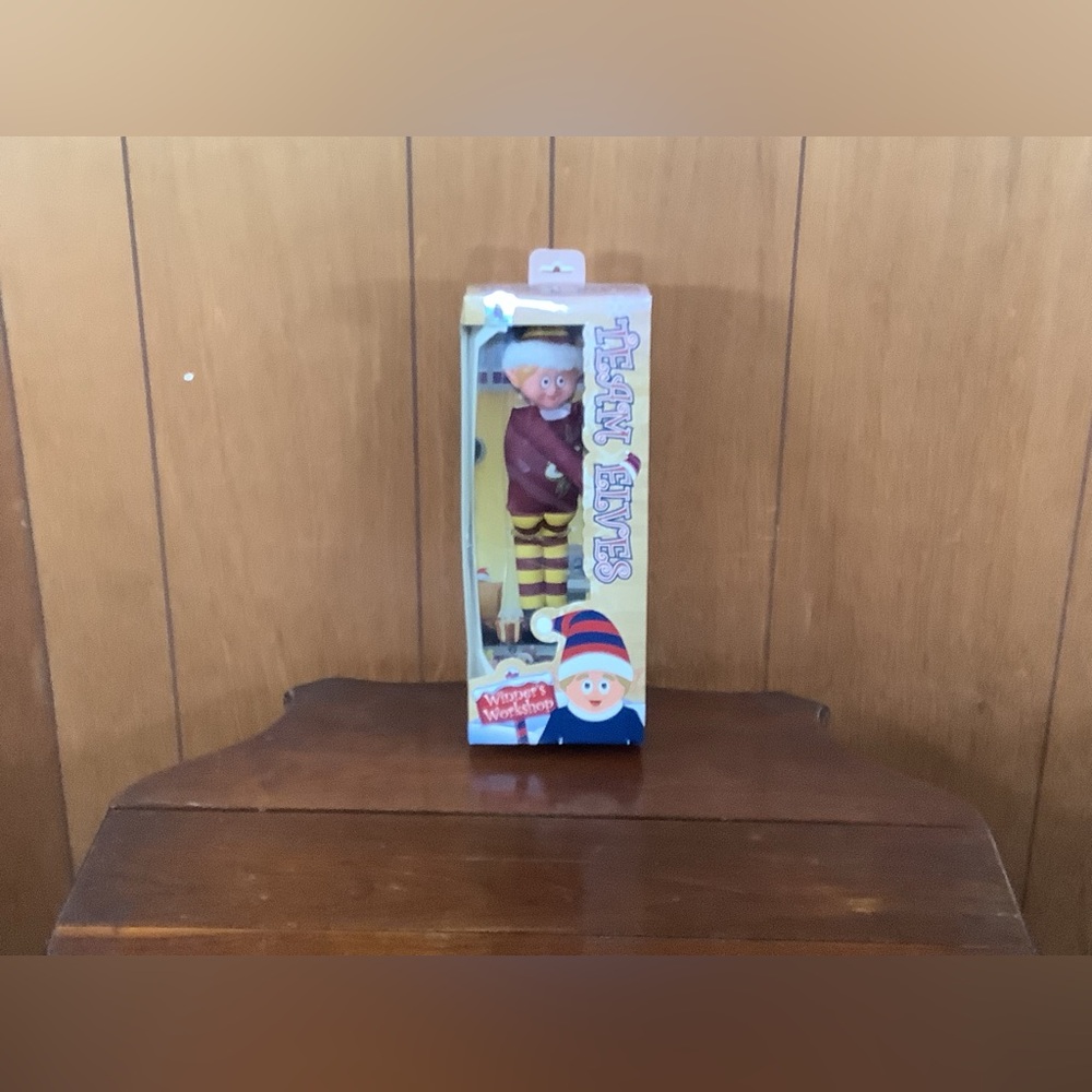New Elf on a shelf CAVS Team Elves Winner’s Conner Christmas